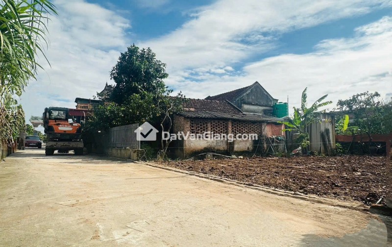 Bán đất Khoái Châu Hưng Yên! 2 lô 55m² gần chợ Đông Tảo, đường 2 ô tô tránh, Giá đầu tư